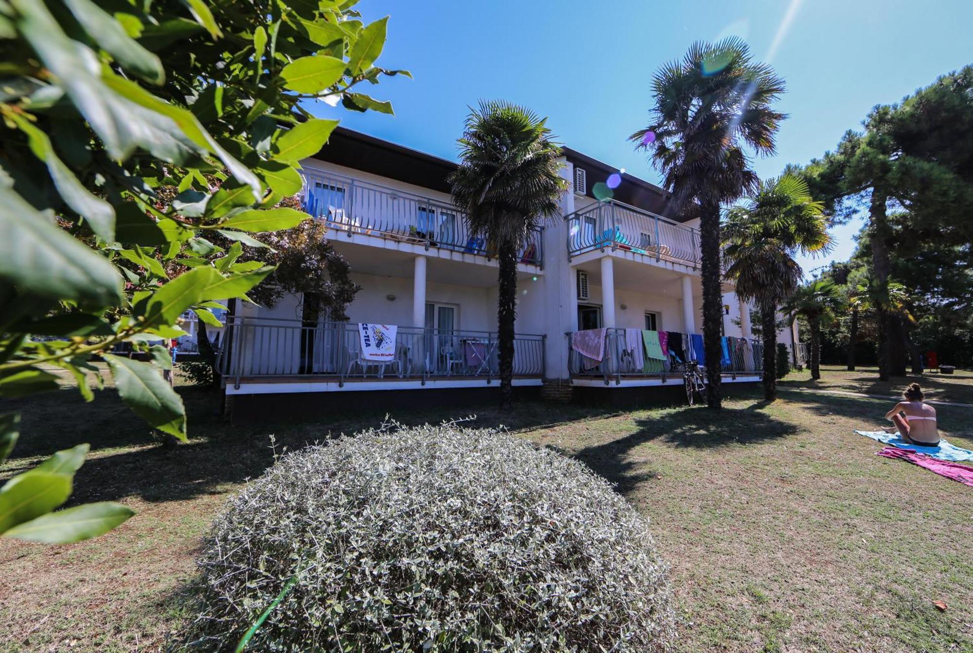Ai Pini Medulin Resort Exterior photo