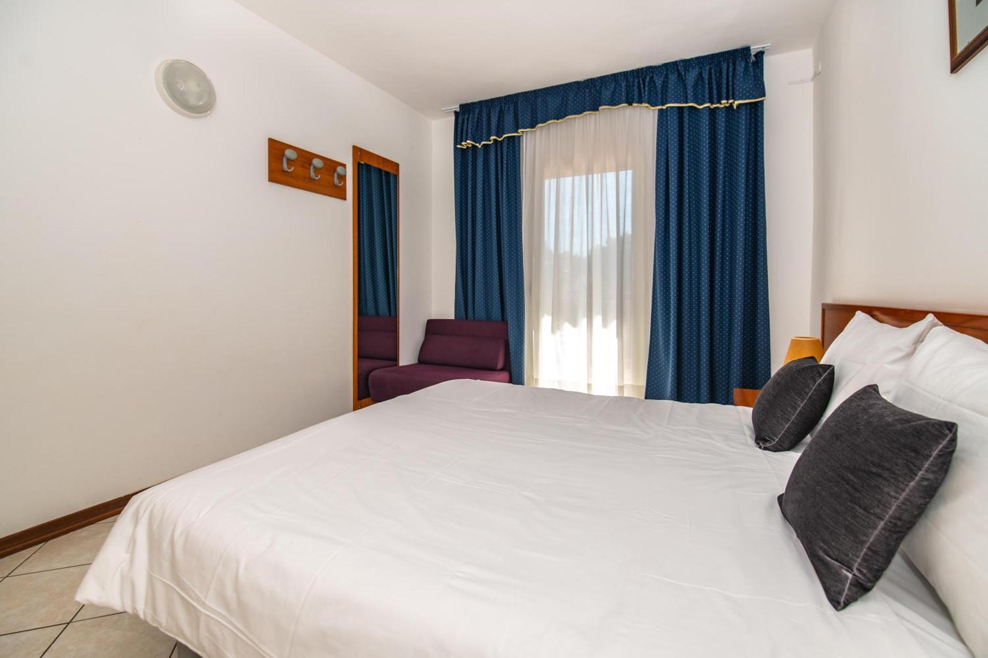 Ai Pini Medulin Resort Exterior photo